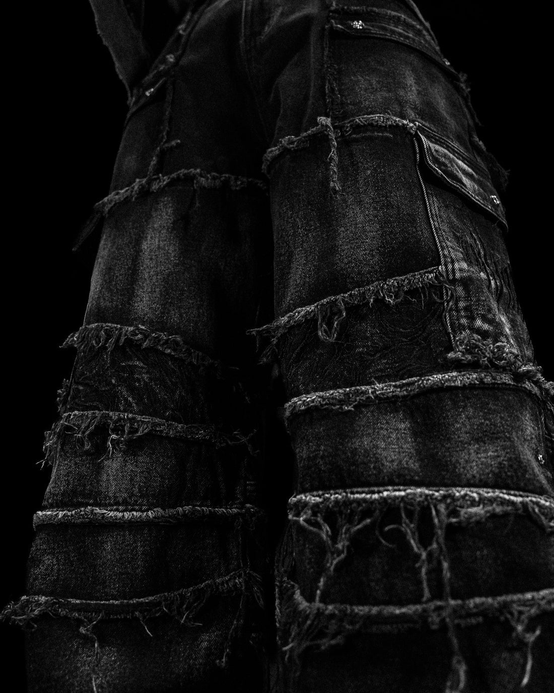Oversized Distressed Denim Cargo jeans [ALLOY WASH]